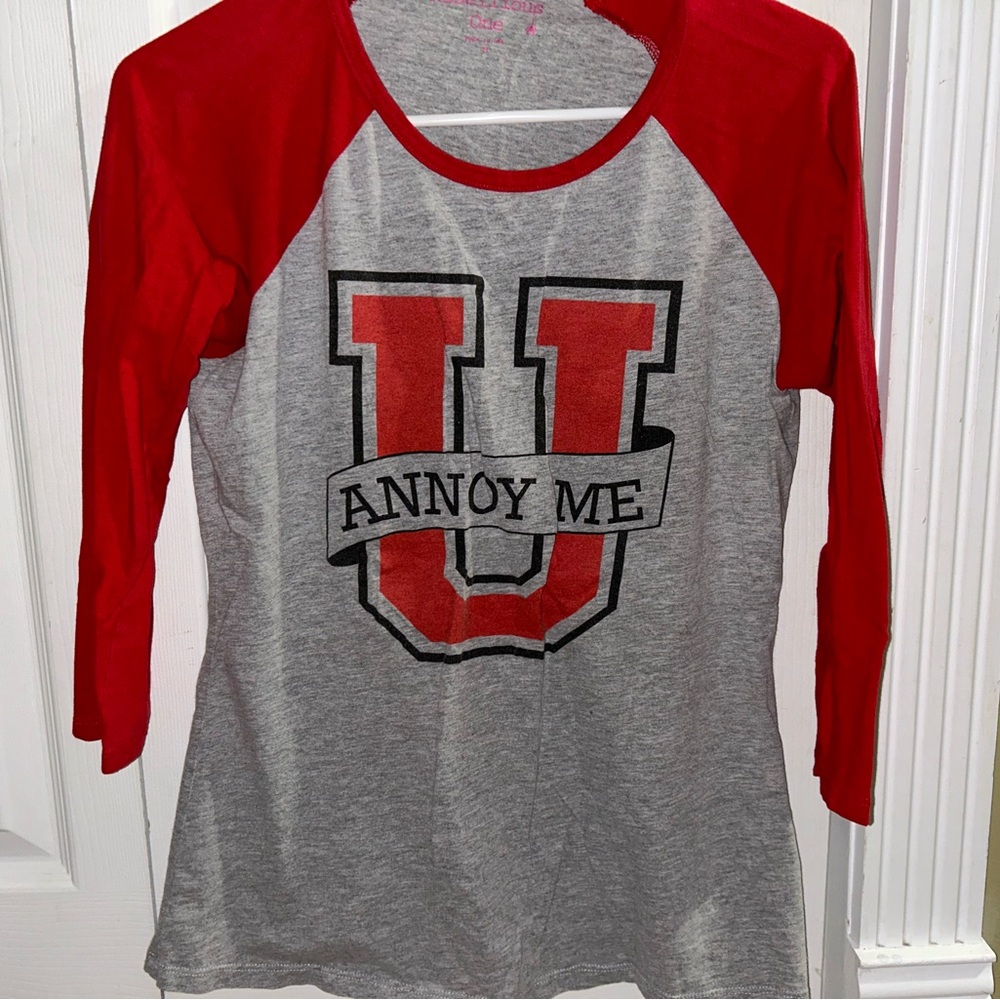 U annoy me tee